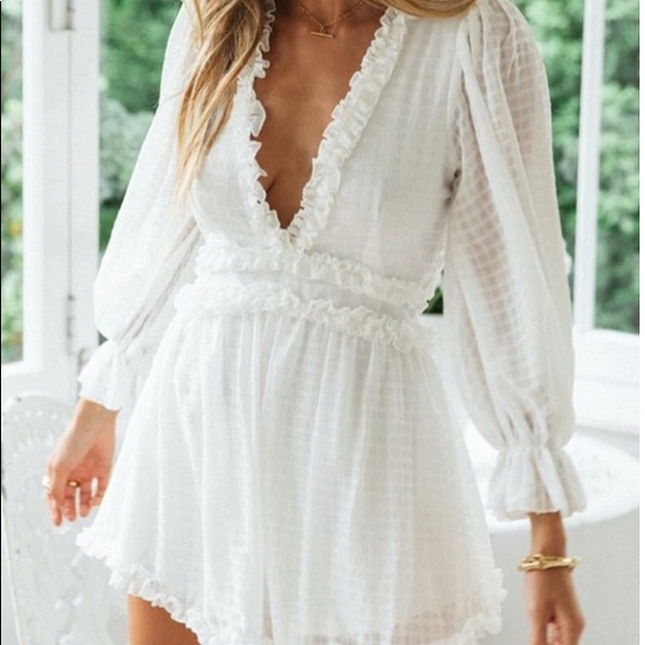BNWT See through ruffle trim romper/ beach coverup XL - Picture 2 of 6